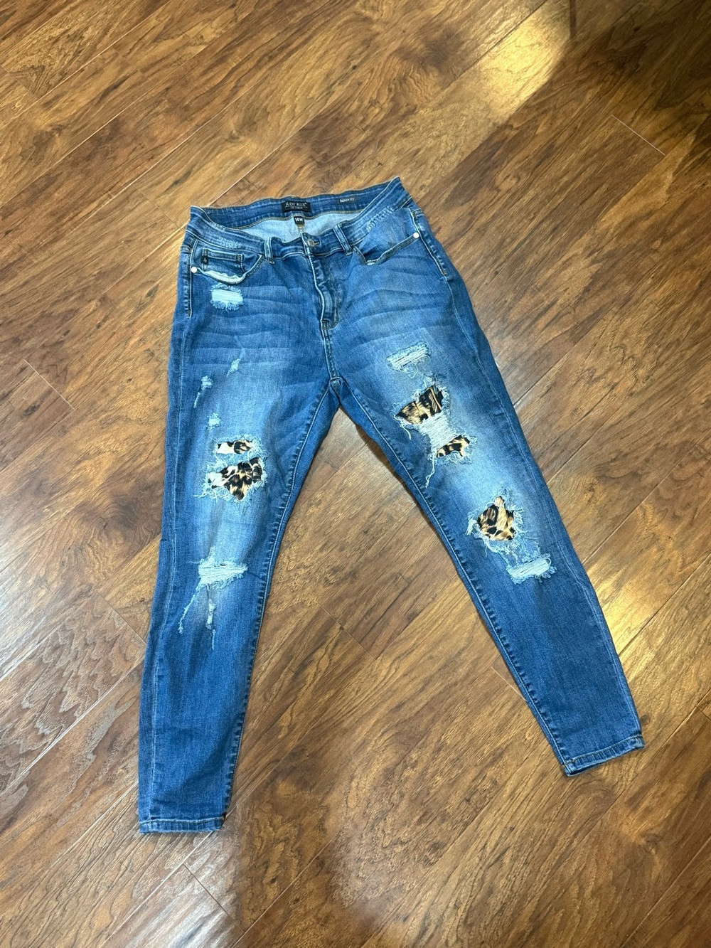 Judy Blue Blue Distressed Boyfriend Jeans with Leopard Patch